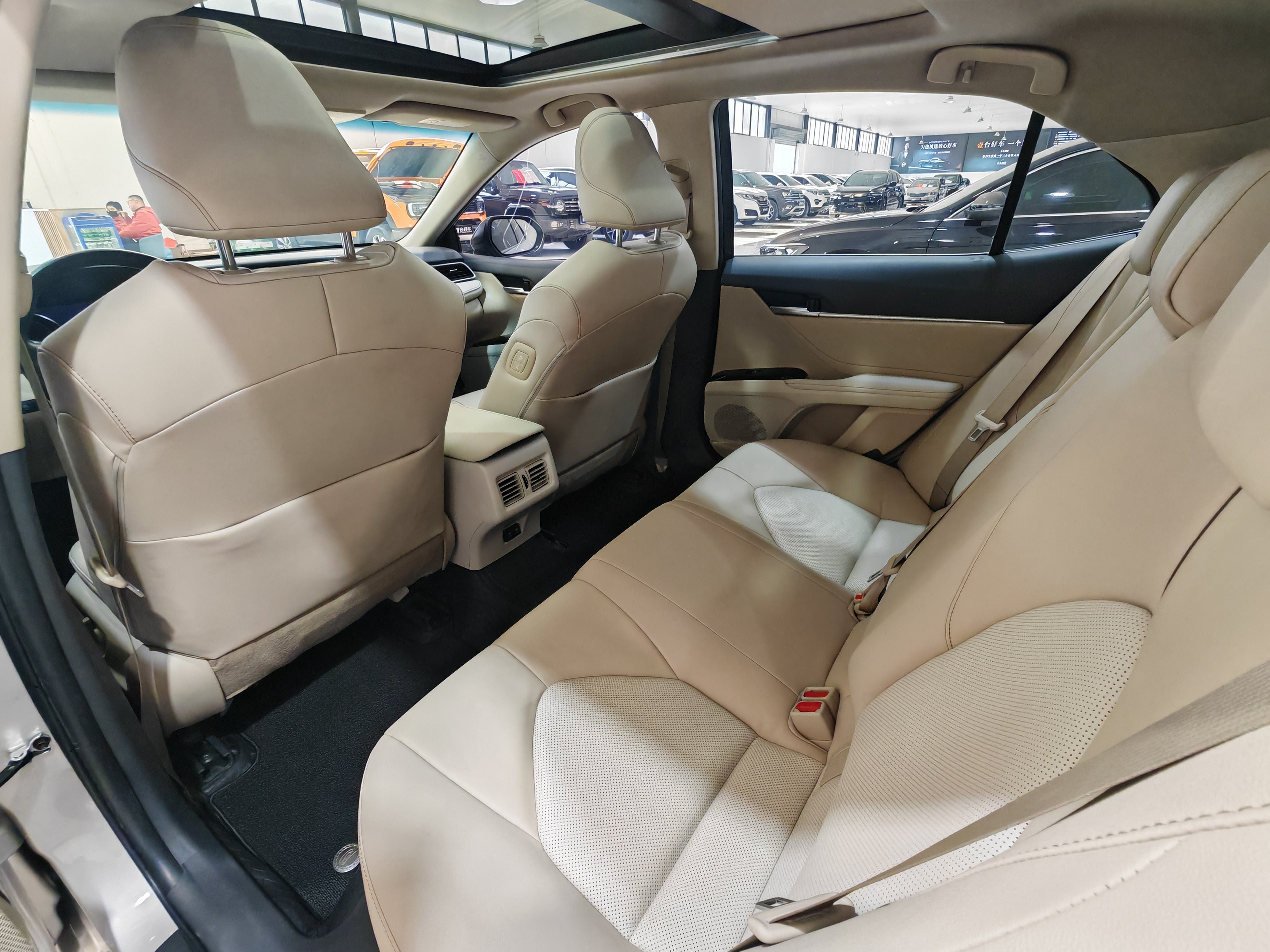 Toyota Camry 2016–2023 Used Gasoline Sedan for Africa Market | Left Hand Drive