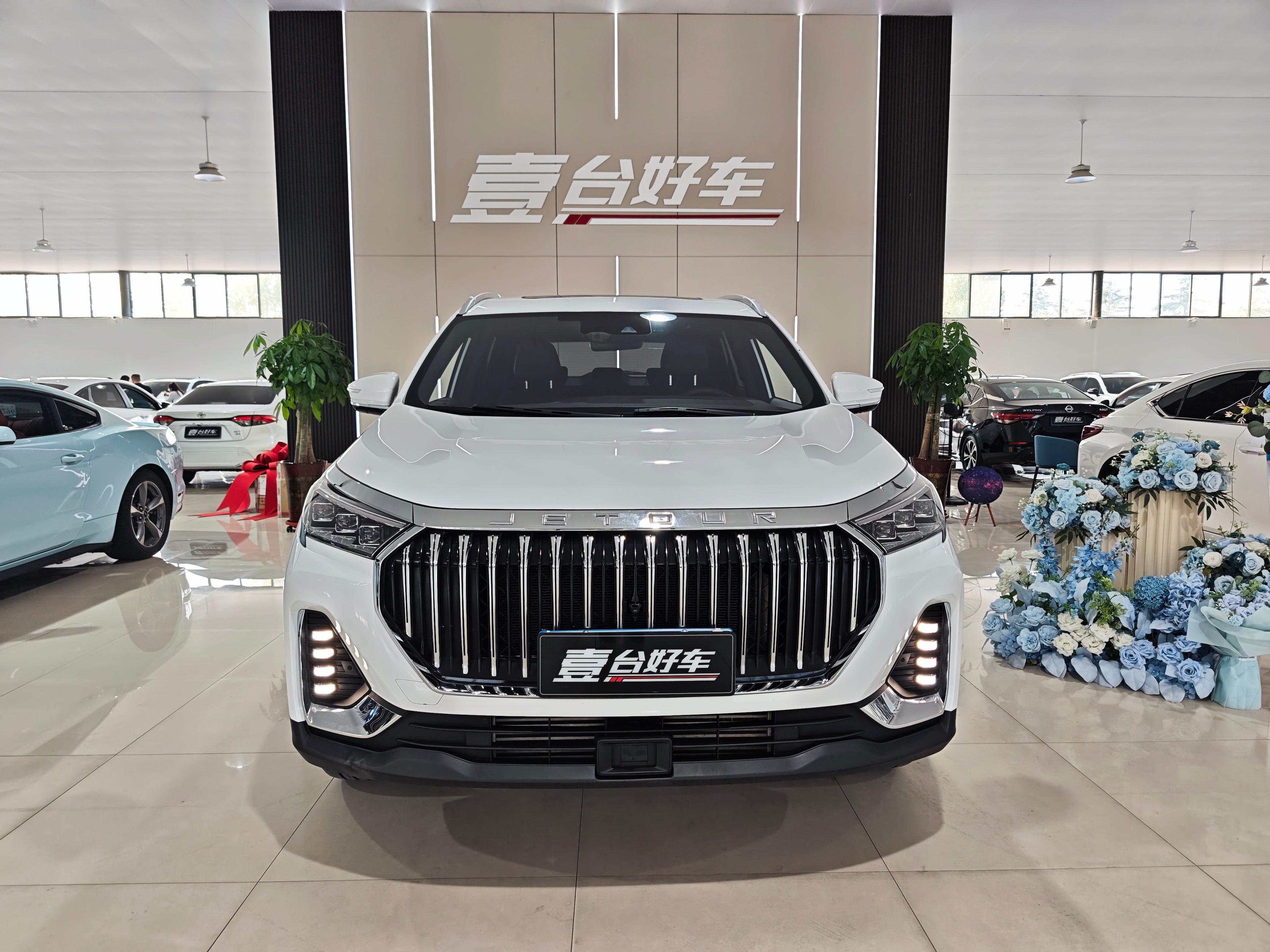 Product Title: High-Performance Used Jetour X90 SUV for West Africa | 2019-2025 Left Hand Drive (LHD) | Reliable Used Car Exporter from China